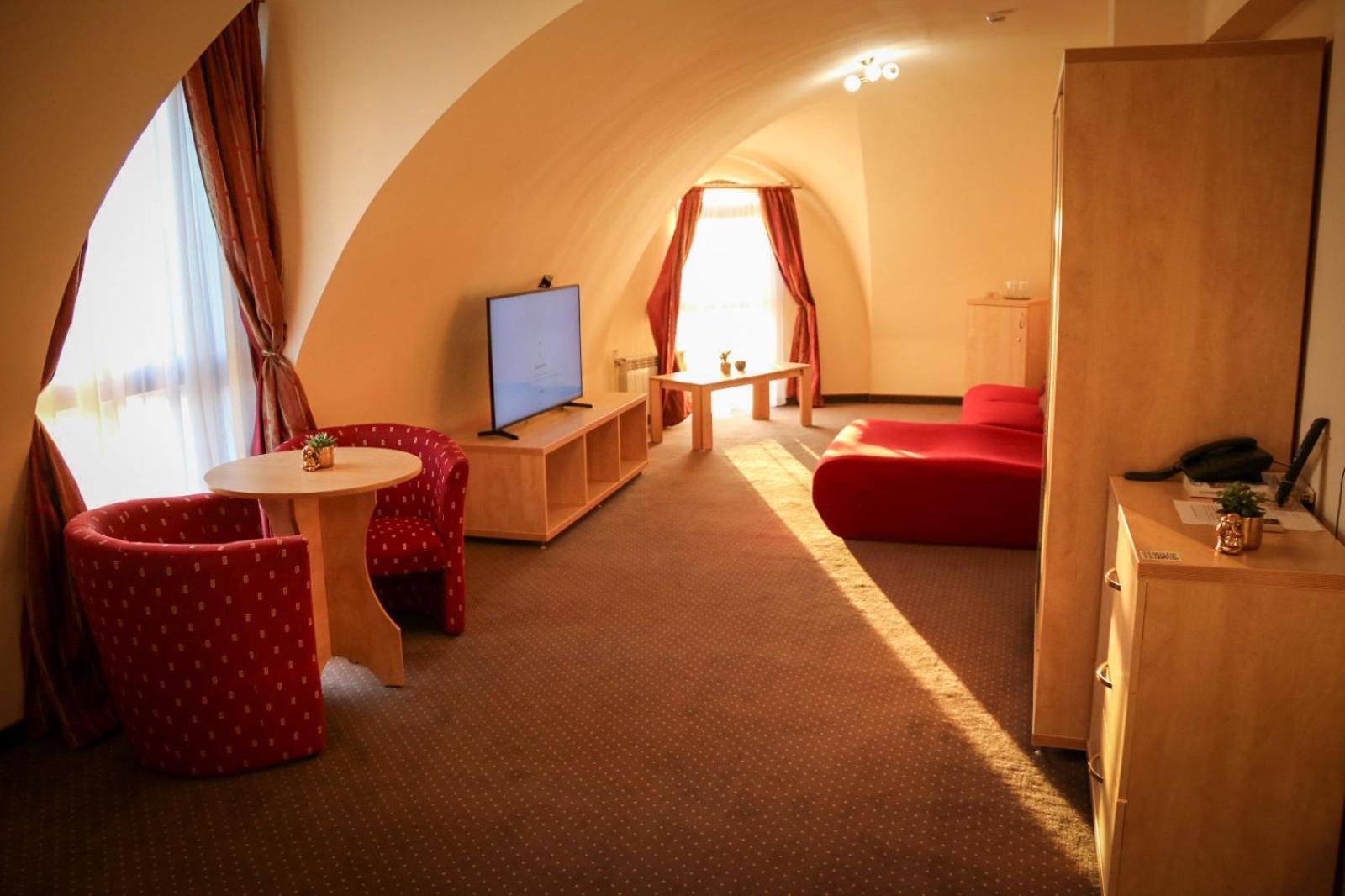 Hotel Clipa Drobeta Turnu Severin Exteriér fotografie
